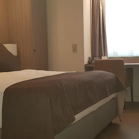 Hotel Western Regence 4*