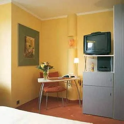 Western Regence 4* Aken