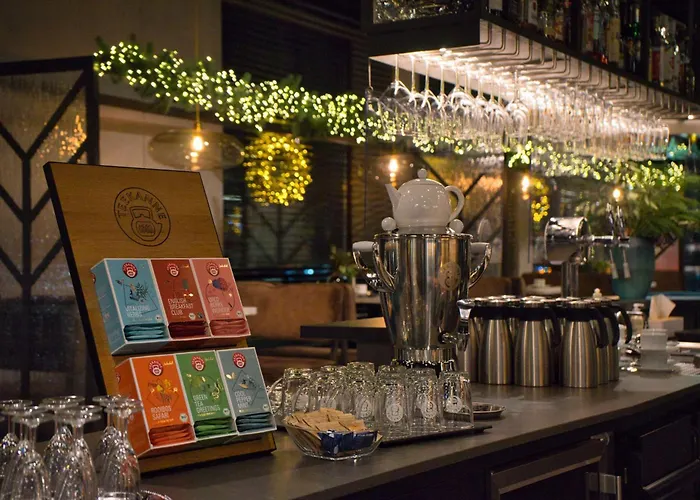 Western Regence 호텔