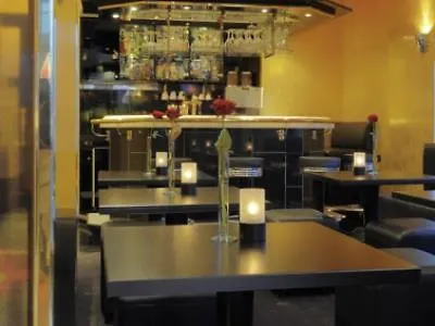 Western Regence 호텔